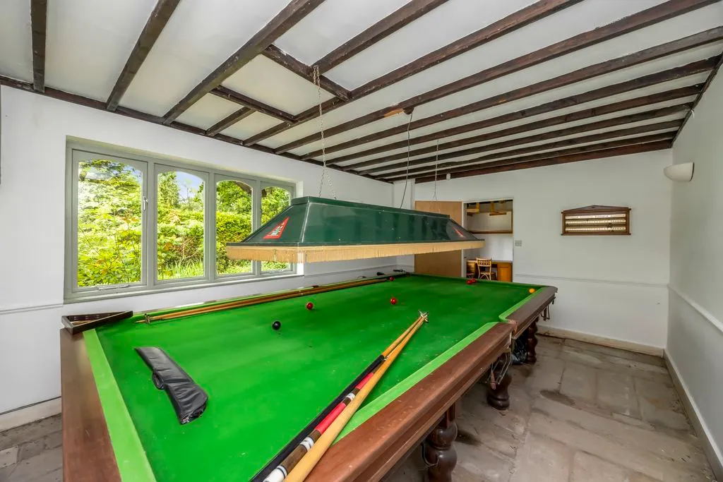 Heather Way, Felbridge, RH19, photo 10