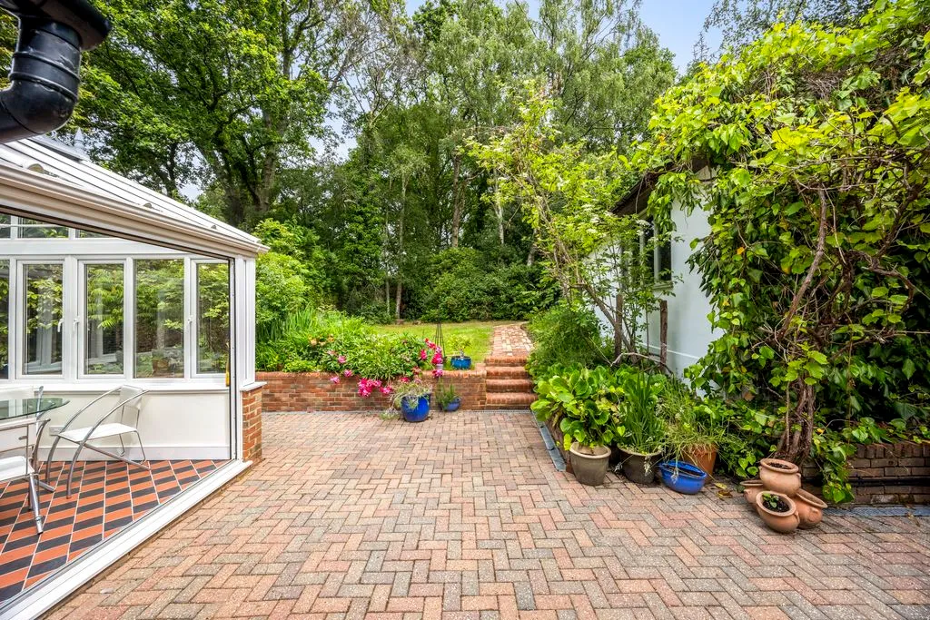 Heather Way, Felbridge, RH19, photo 7