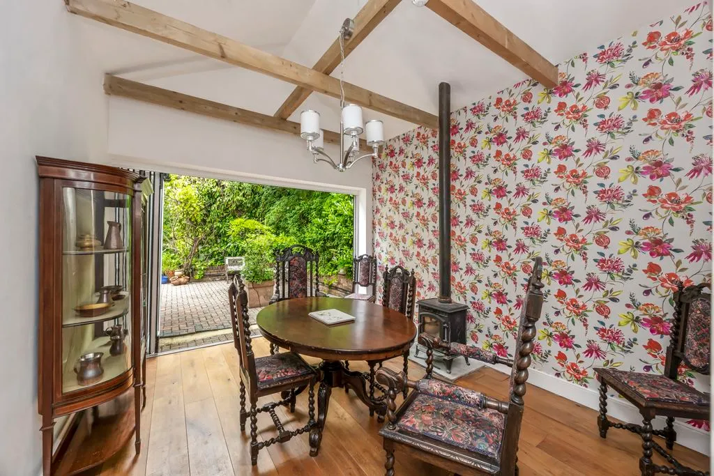 Heather Way, Felbridge, RH19, photo 14