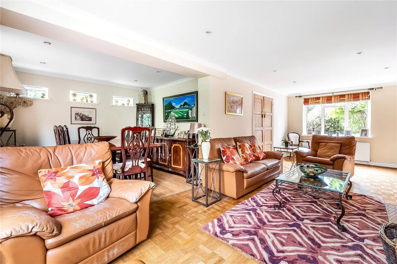 Meldrum Close, Hurst Green, RH8, photo 4