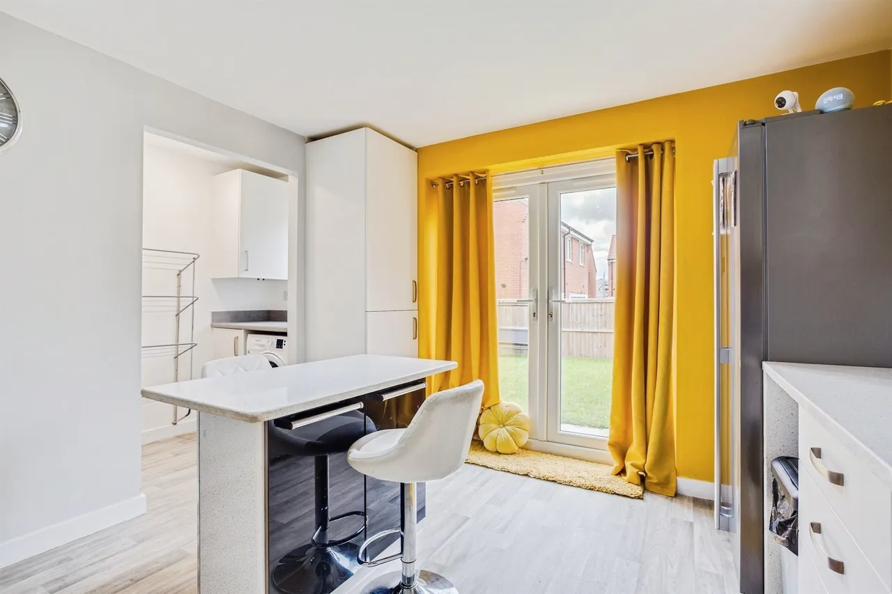 Aspen Mews, Stanley, Wakefield, photo 6