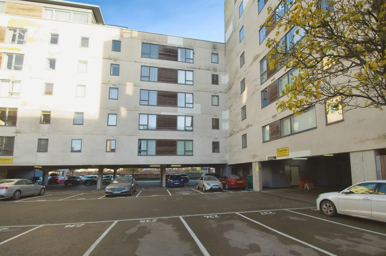 Electra House, Falcon Drive, Cardifff, CF10, photo 13