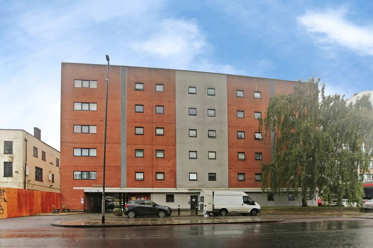 London Road, London, SW16, photo 2
