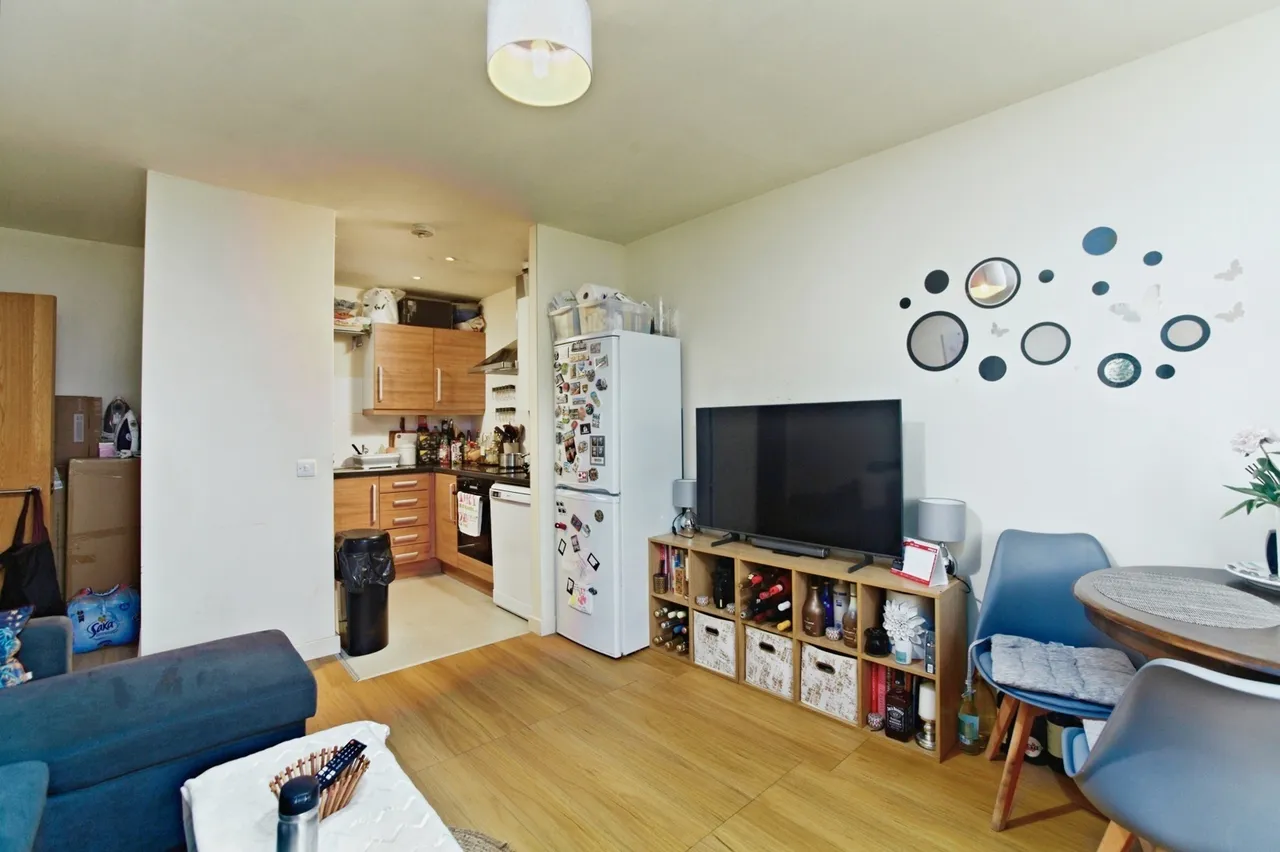London Road, London, SW16, photo 4