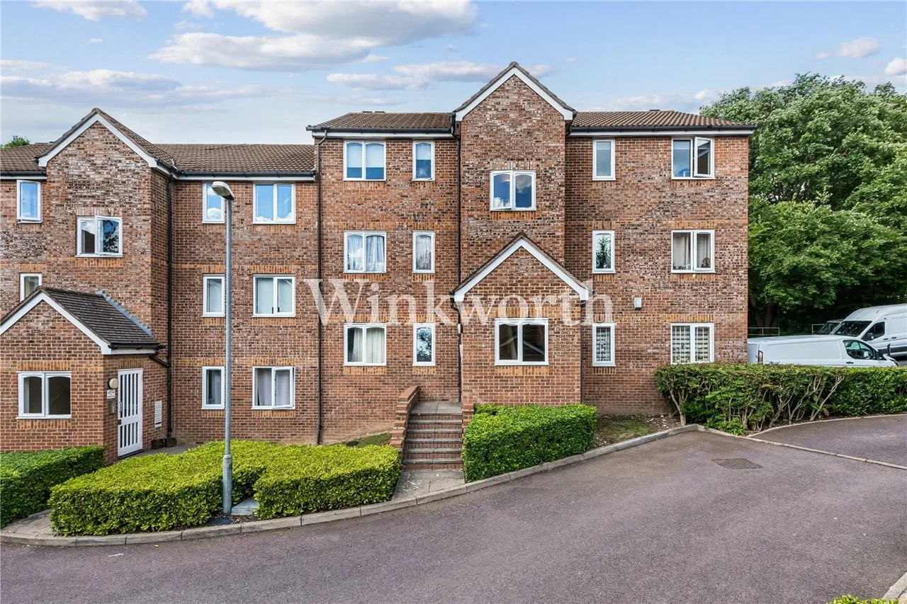 Ashfield Road, London, N14, photo 10
