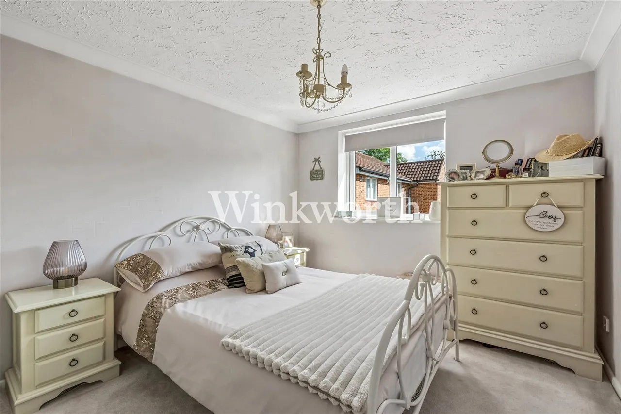 Ashfield Road, London, N14, photo 2
