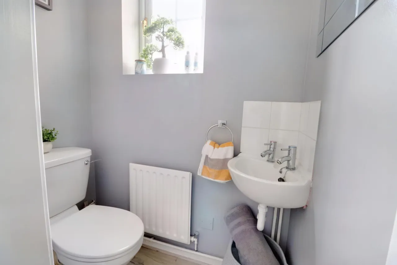 Hertford Close, Congleton, photo 12