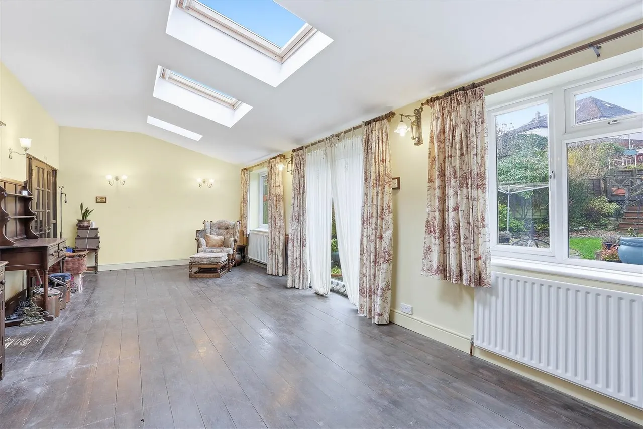 Abinger Avenue, Cheam, Sutton, SM2 7LJ, photo 9