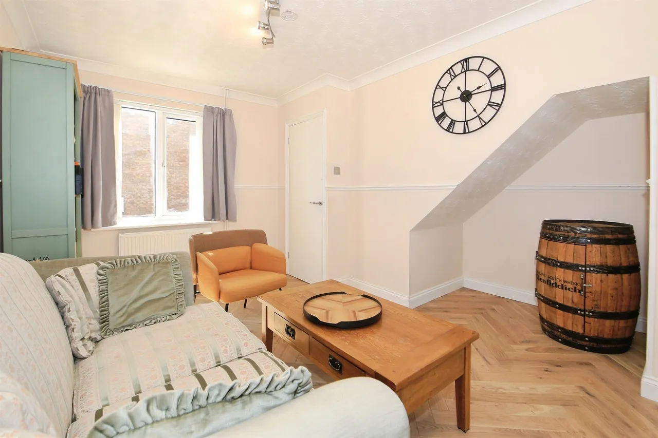Heatherdale Close, Farcet, PE7, photo 6