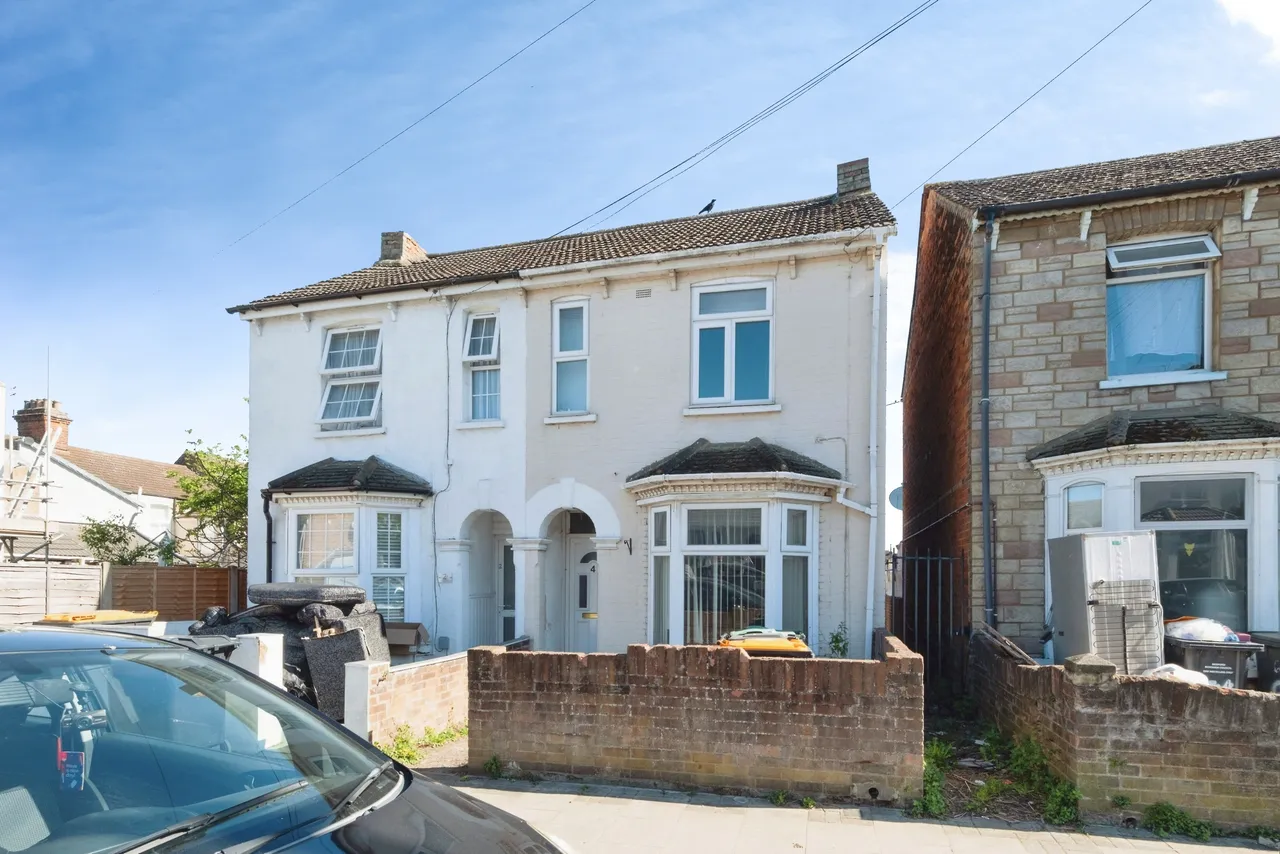 Iddesleigh Road, Bedford, MK40, photo 17