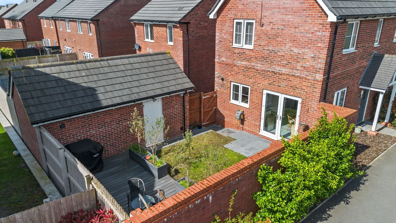 Oak Green Road, Lowton, Warrington, Warrington, WA3 2UH, photo 18