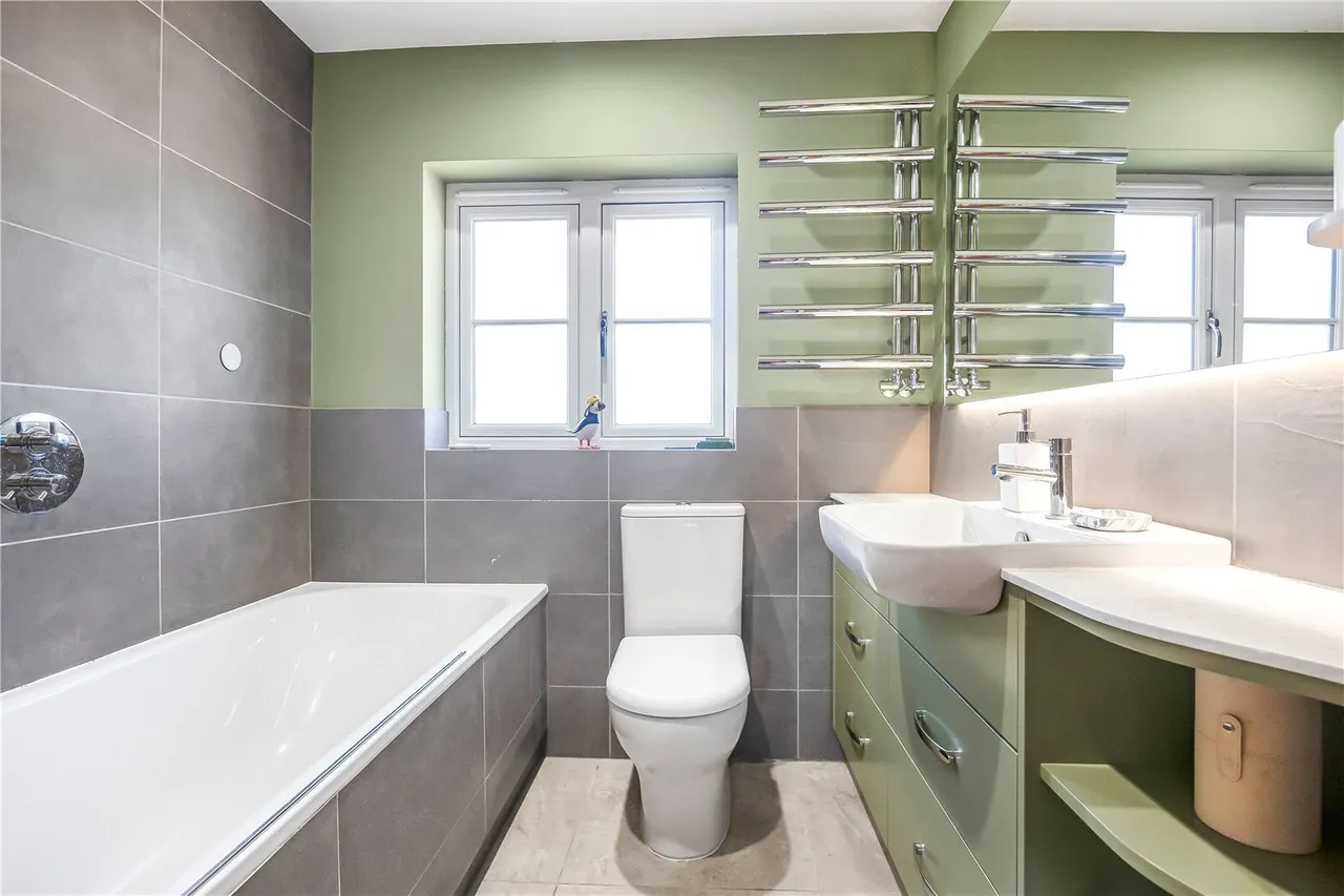 Walton Avenue, Henley-on-Thames, RG9, photo 16