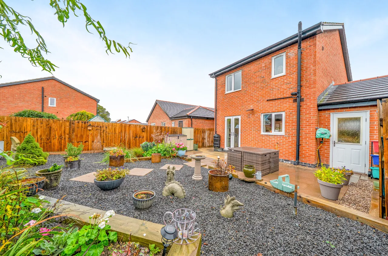 Maesderw, Sarn, photo 16