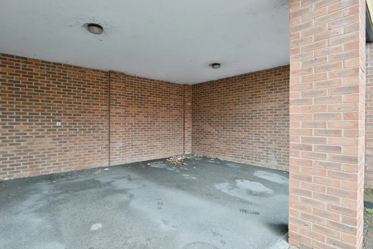 Wodell Drive, Wolverton, MK12, photo 13
