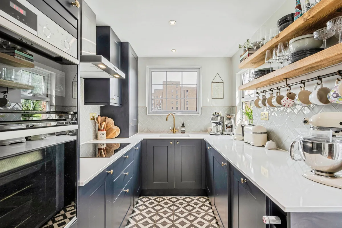 Victoria Road, Brentwood, CM14, photo 2