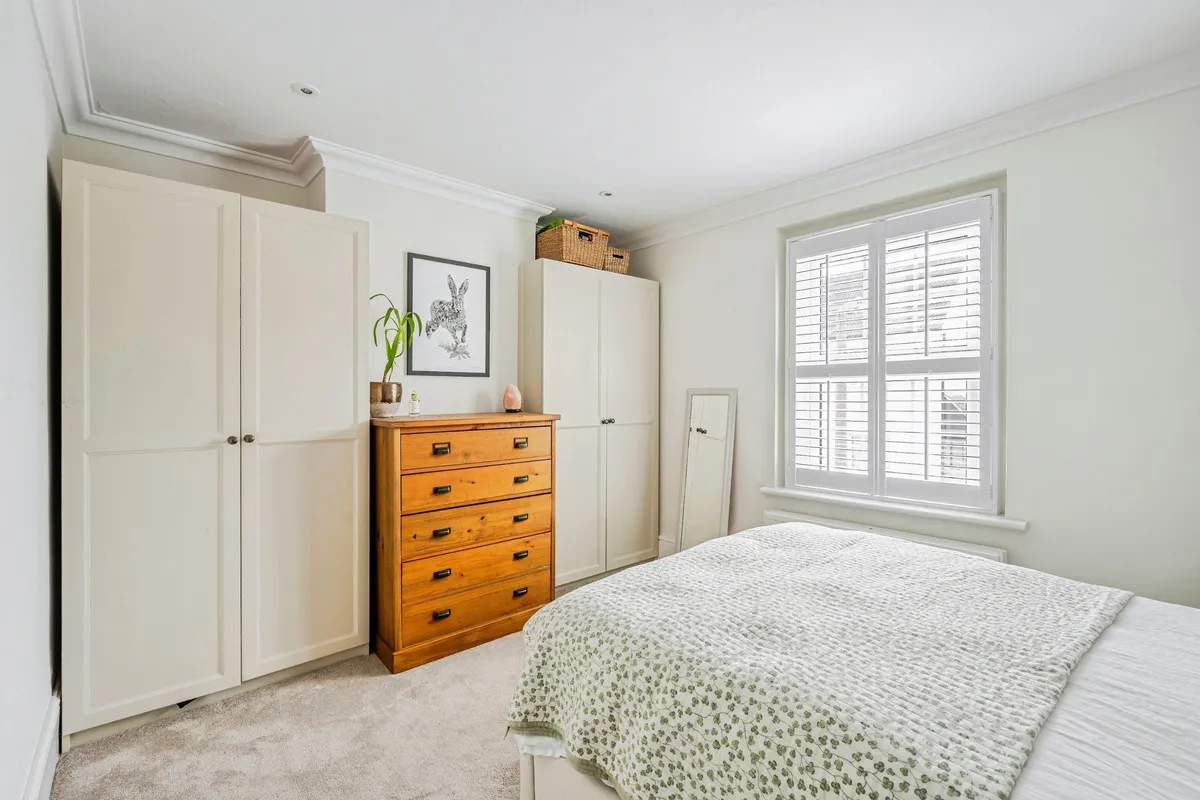 Victoria Road, Brentwood, CM14, photo 9