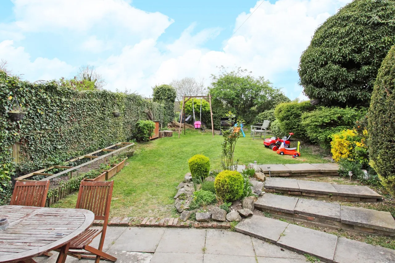 Rectory Place, Weyhill, photo 9