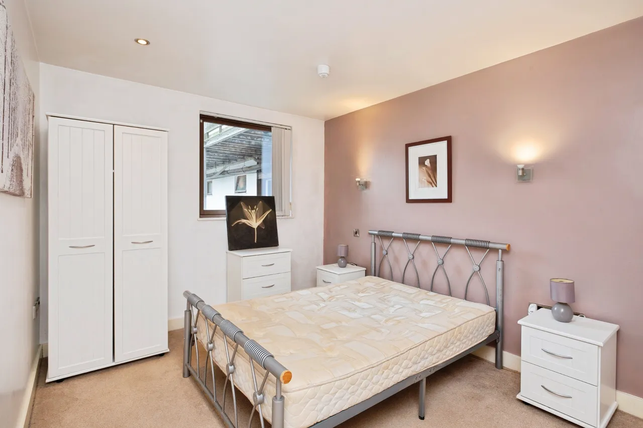 1 Isaac Way, Manchester, photo 8