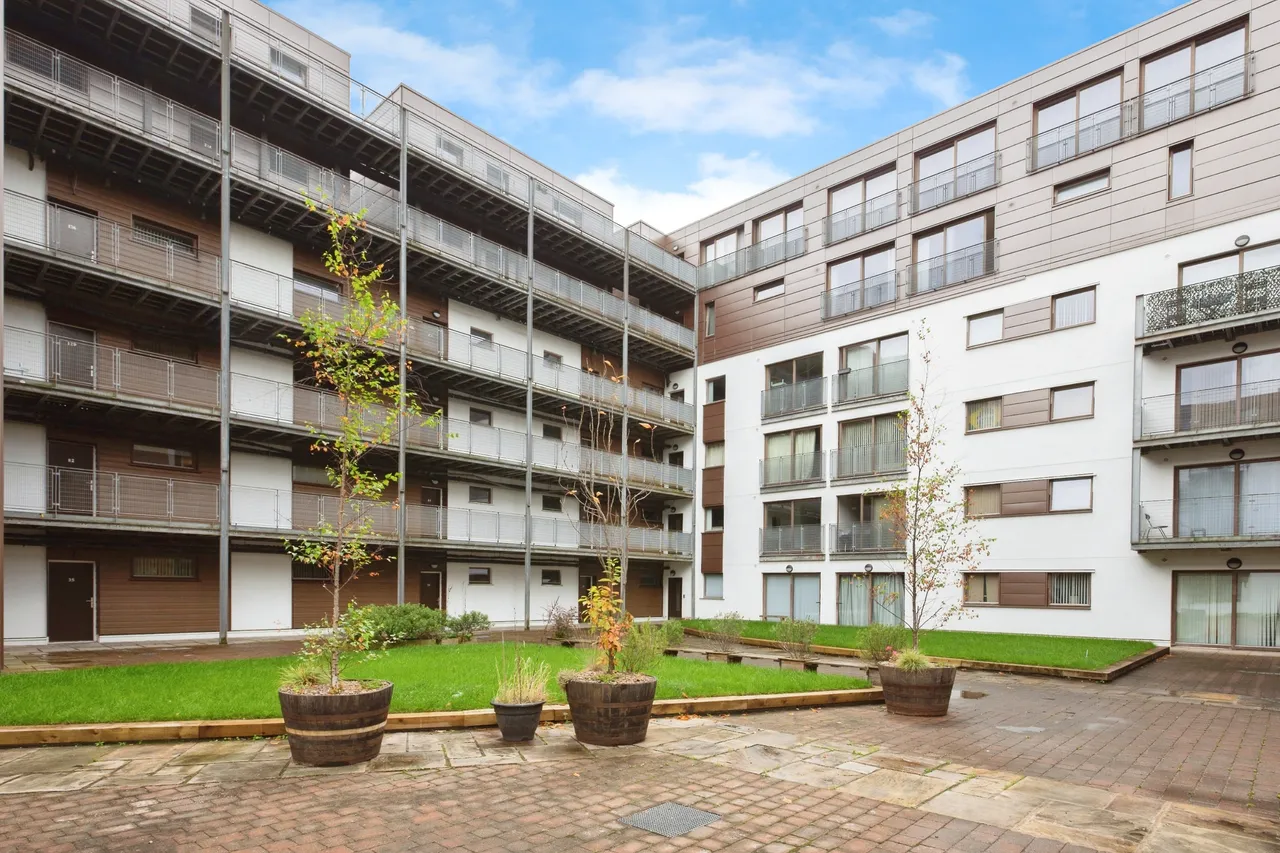1 Isaac Way, Manchester, photo 11