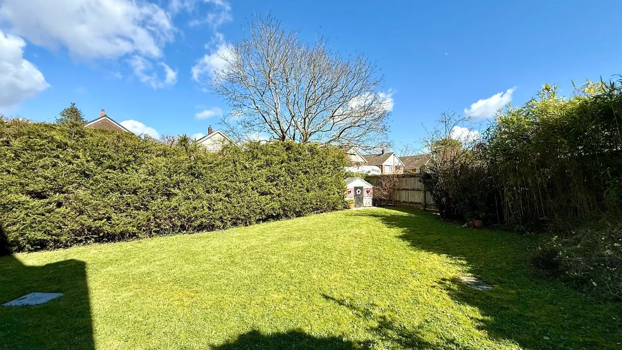 Sway, Lymington, SO41, photo 3