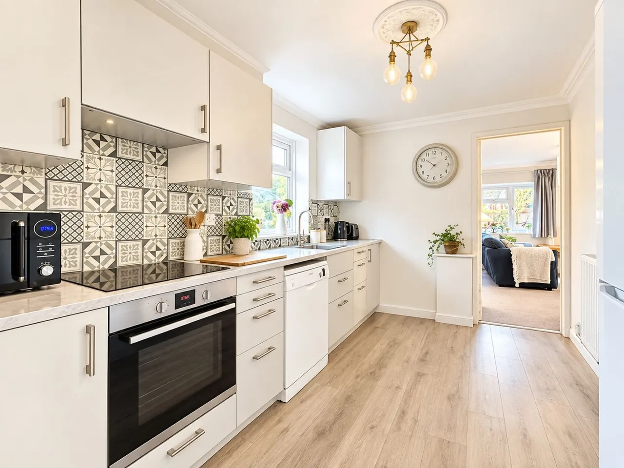 Sway, Lymington, SO41, photo 2