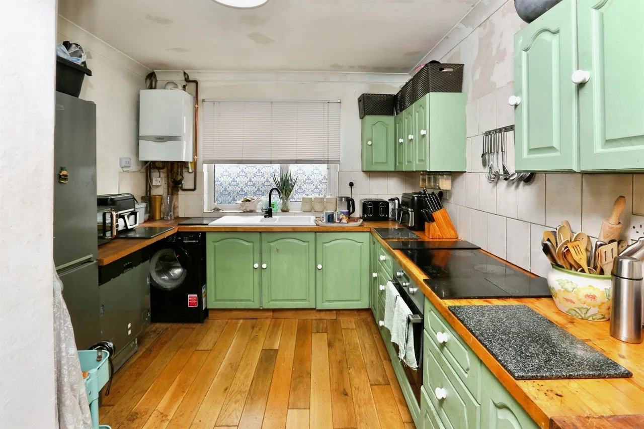 Fareham Road, Gosport, PO13, photo 7