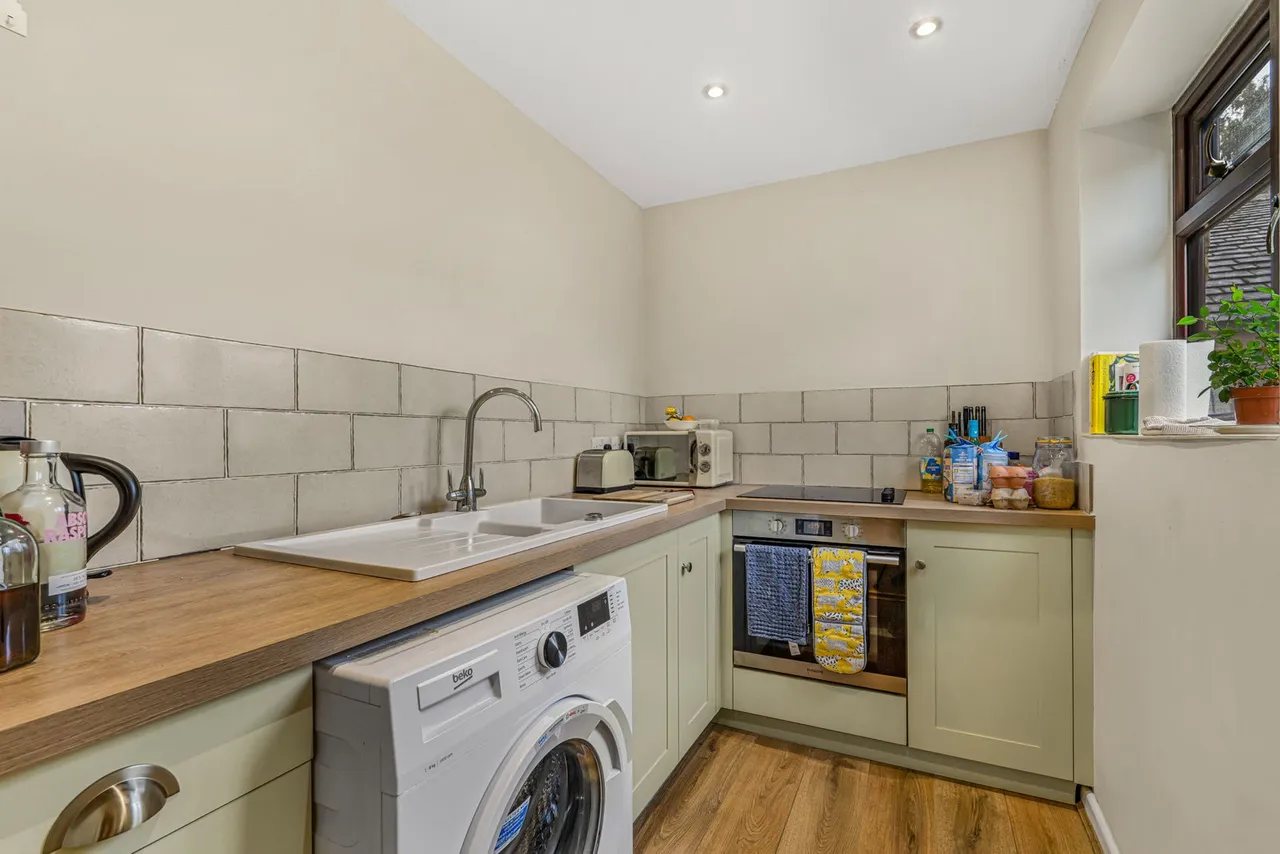Station Road, Andoversford, GL54, photo 3