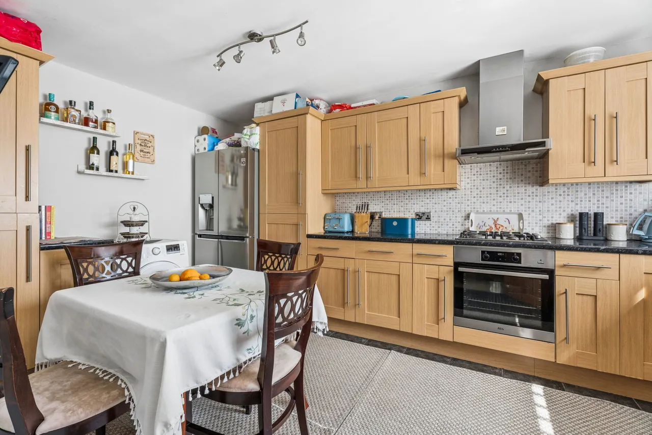 Spoondell, Dunstable, LU6, photo 7