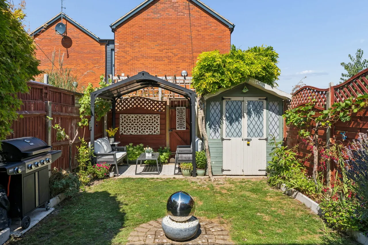 Spoondell, Dunstable, LU6, photo 17
