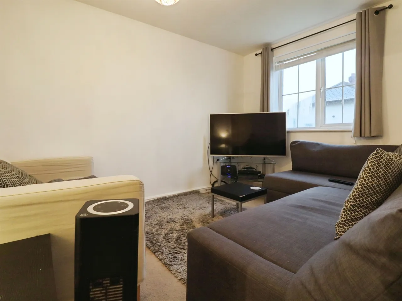 Seager Drive, Cardiff, CF11, photo 3