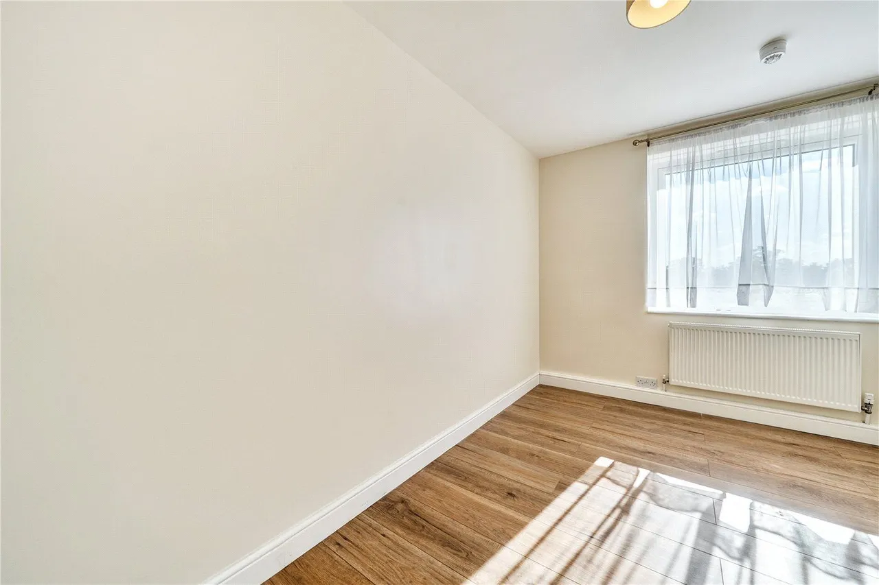 Priory Crescent, London, SE19, photo 7