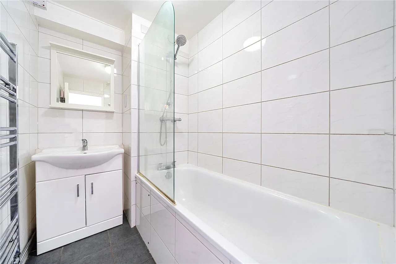 Priory Crescent, London, SE19, photo 6