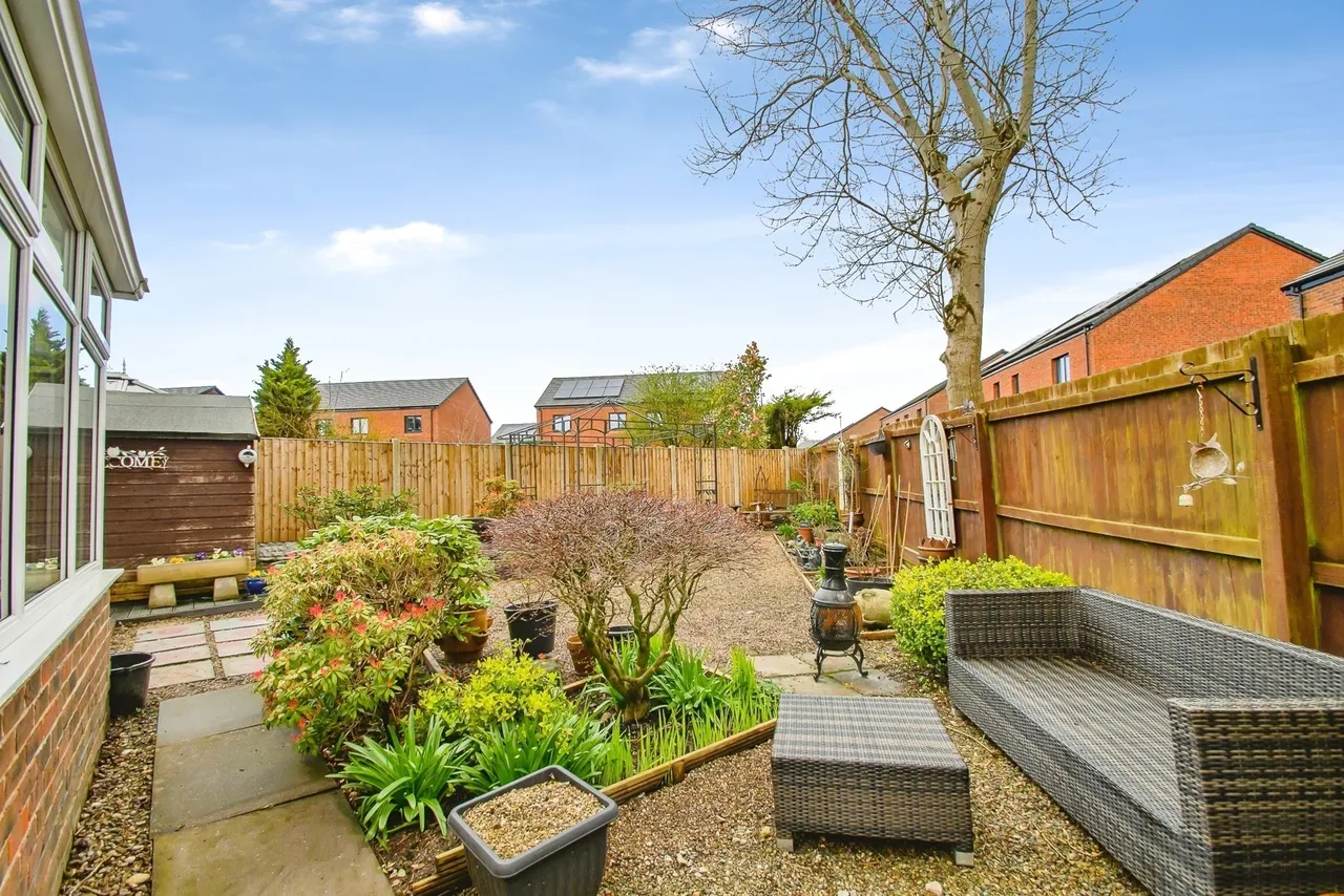 Quarry Pond Road, Worsley, Manchester, Greater Manchester, M28, photo 19