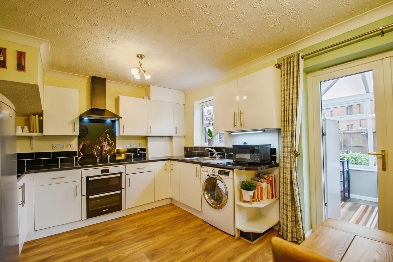 Quarry Pond Road, Worsley, Manchester, Greater Manchester, M28, photo 24