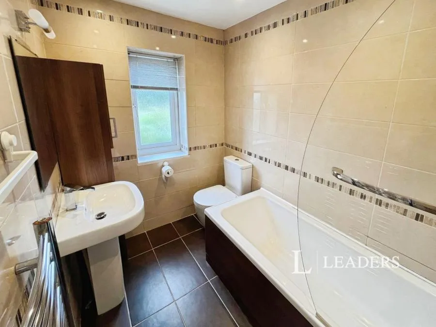 Eakring Road, Mansfield, NG18, photo 16