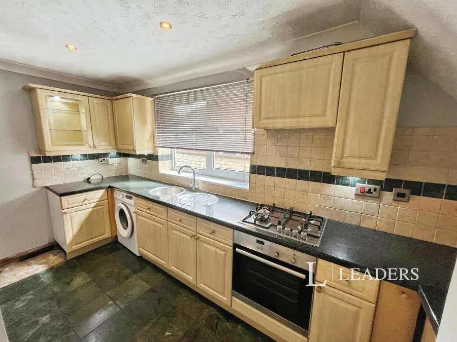 Eakring Road, Mansfield, NG18, photo 9