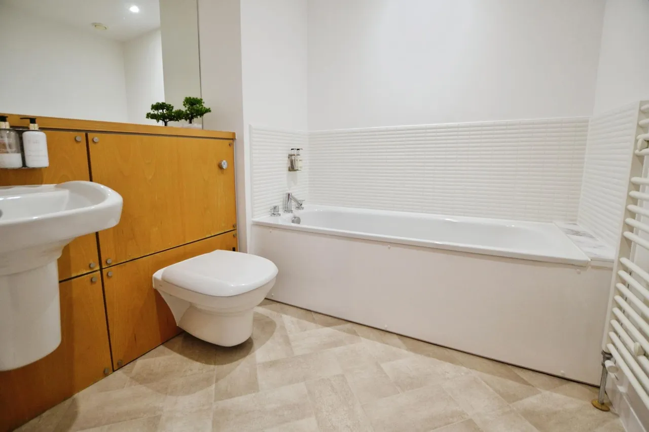 Western Harbour Terrace, Edinburgh, EH6, photo 11