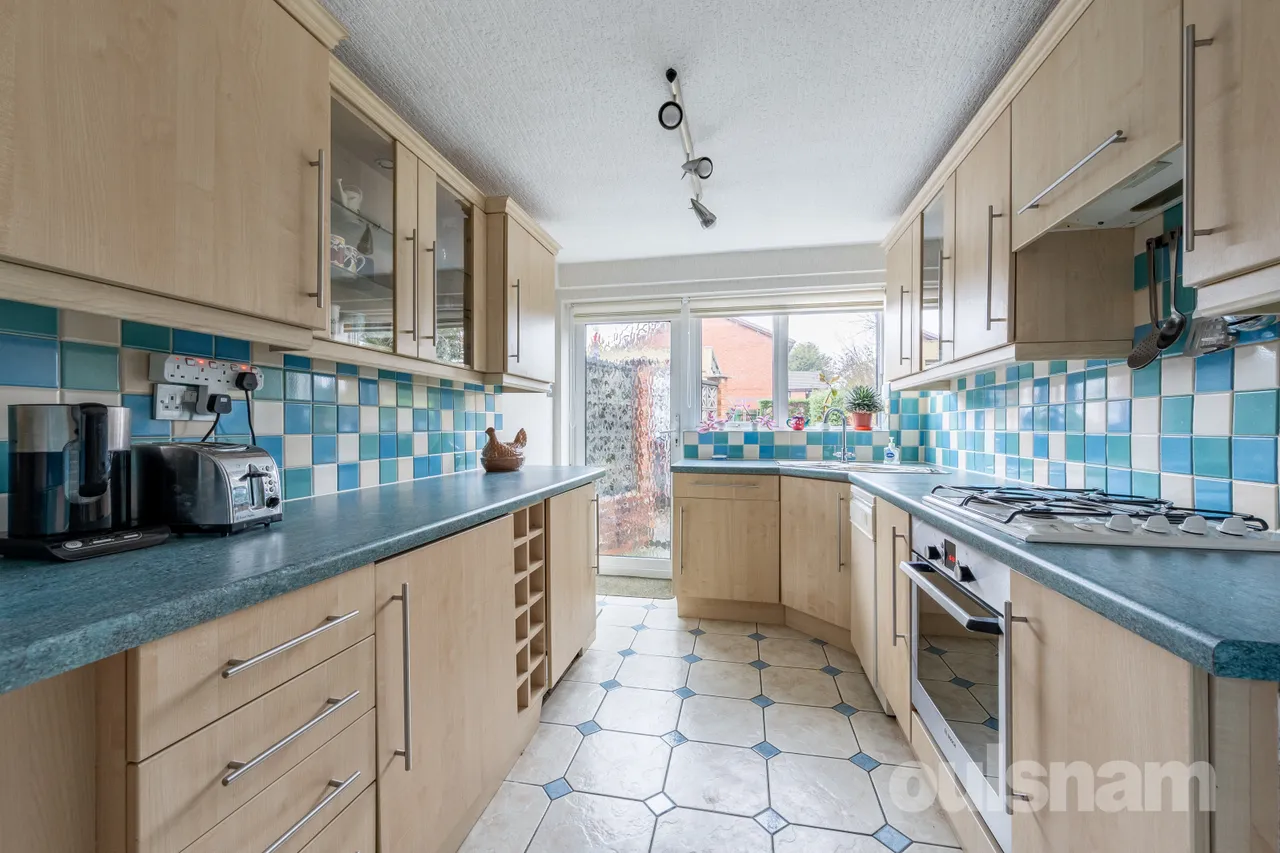 Somerset Drive, Longbridge, Birmingham, West Midlands, B31 4RA, photo 6