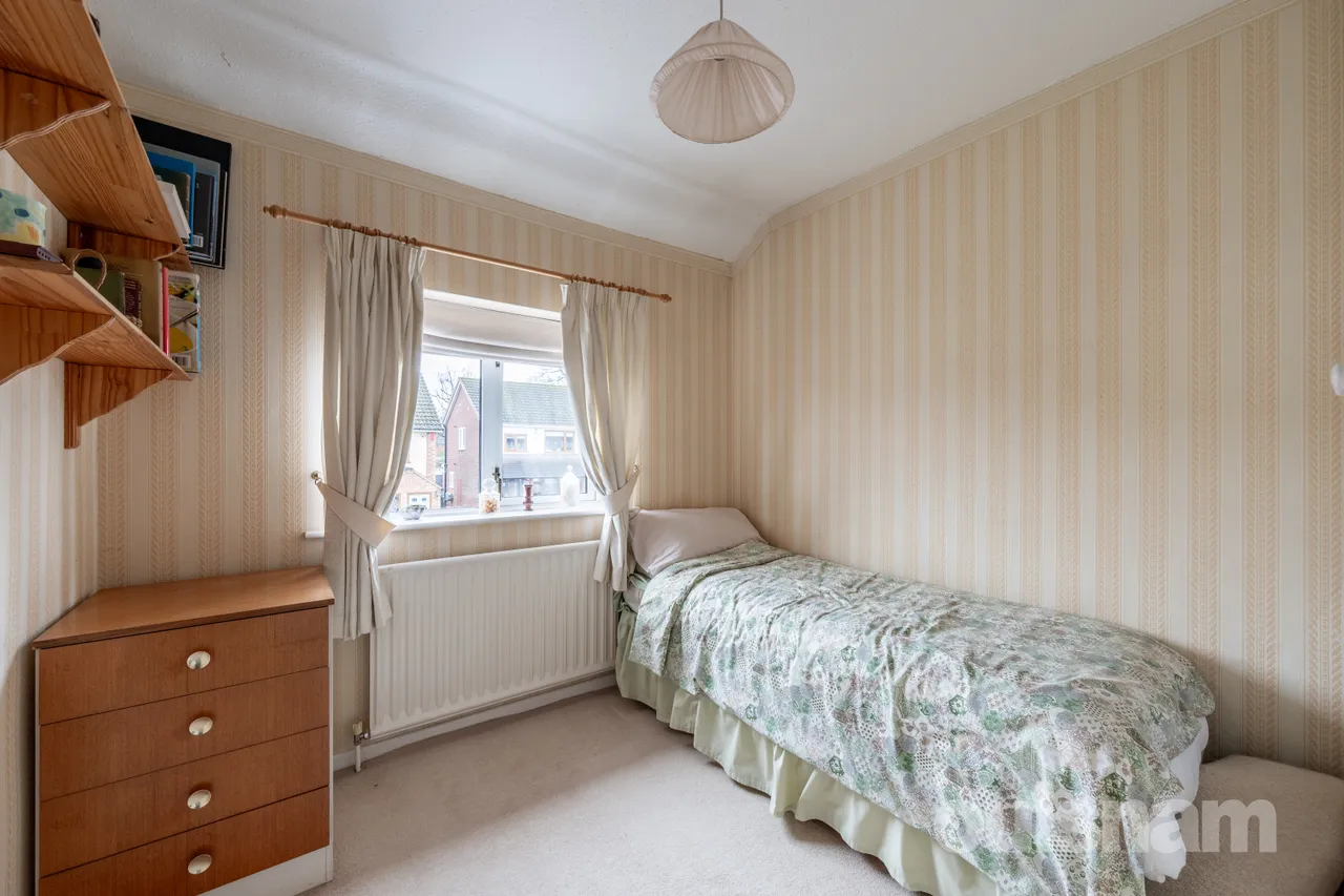 Somerset Drive, Longbridge, Birmingham, West Midlands, B31 4RA, photo 8