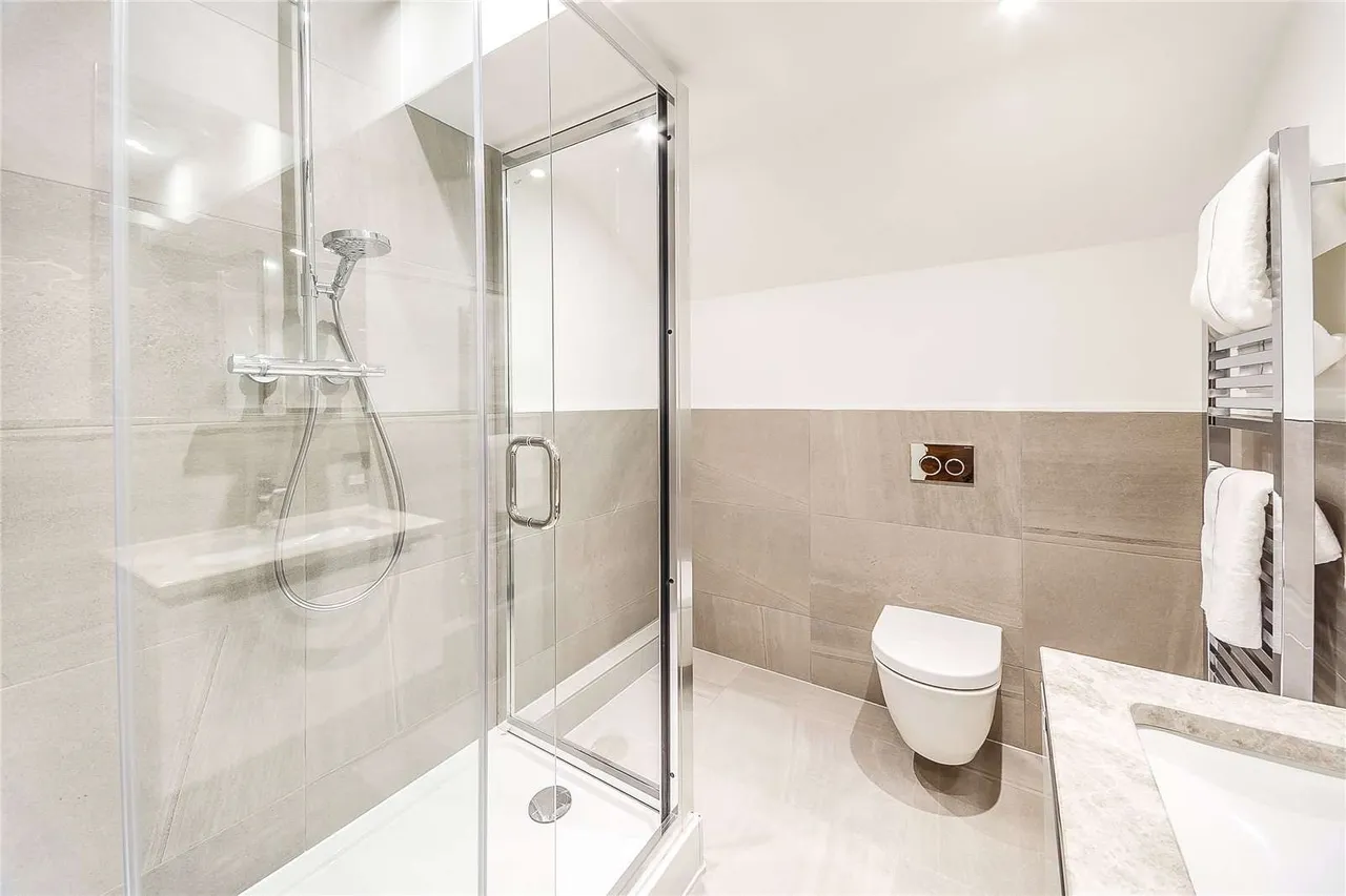 Rainville Road, Hammersmith, W6, photo 4