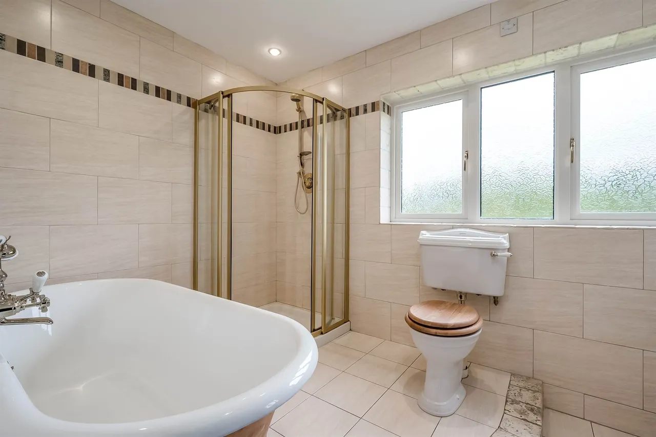 Hillsborough Road, Dromore, BT25, photo 21