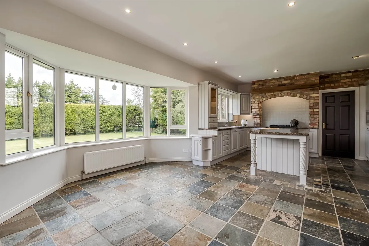 Hillsborough Road, Dromore, BT25, photo 8