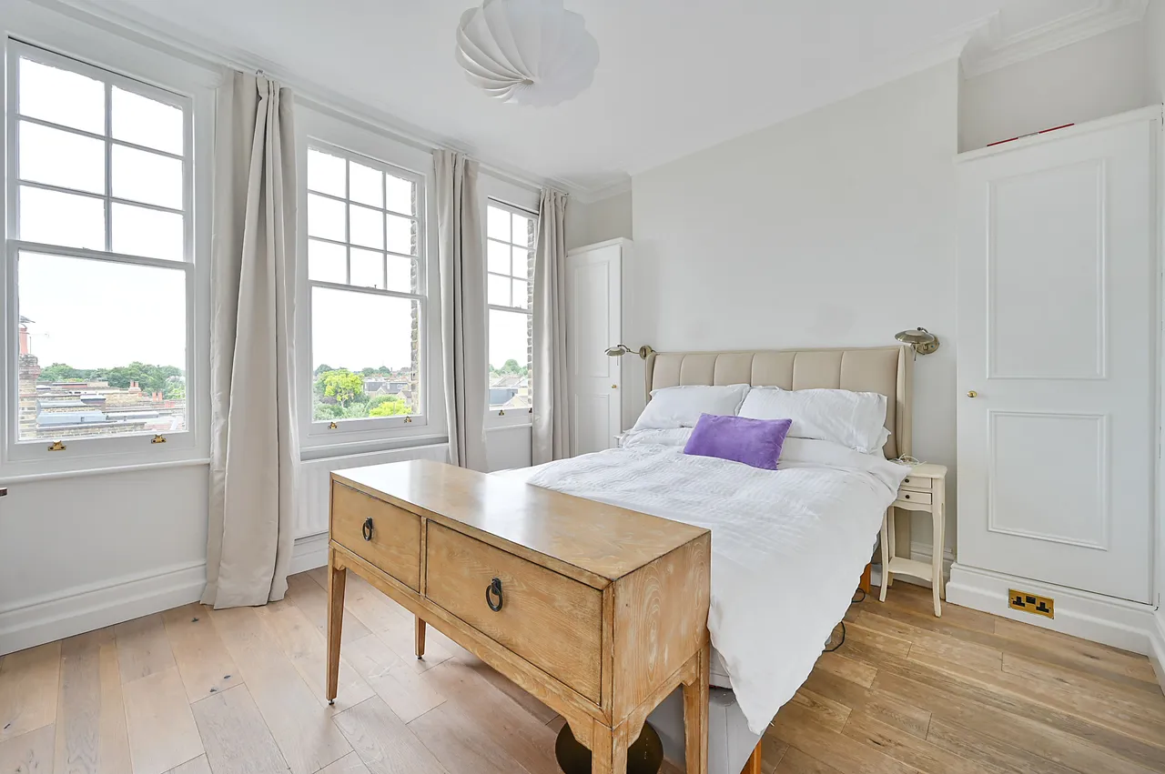 39 Prebend Mansions, Chiswick High Road, London, photo 6
