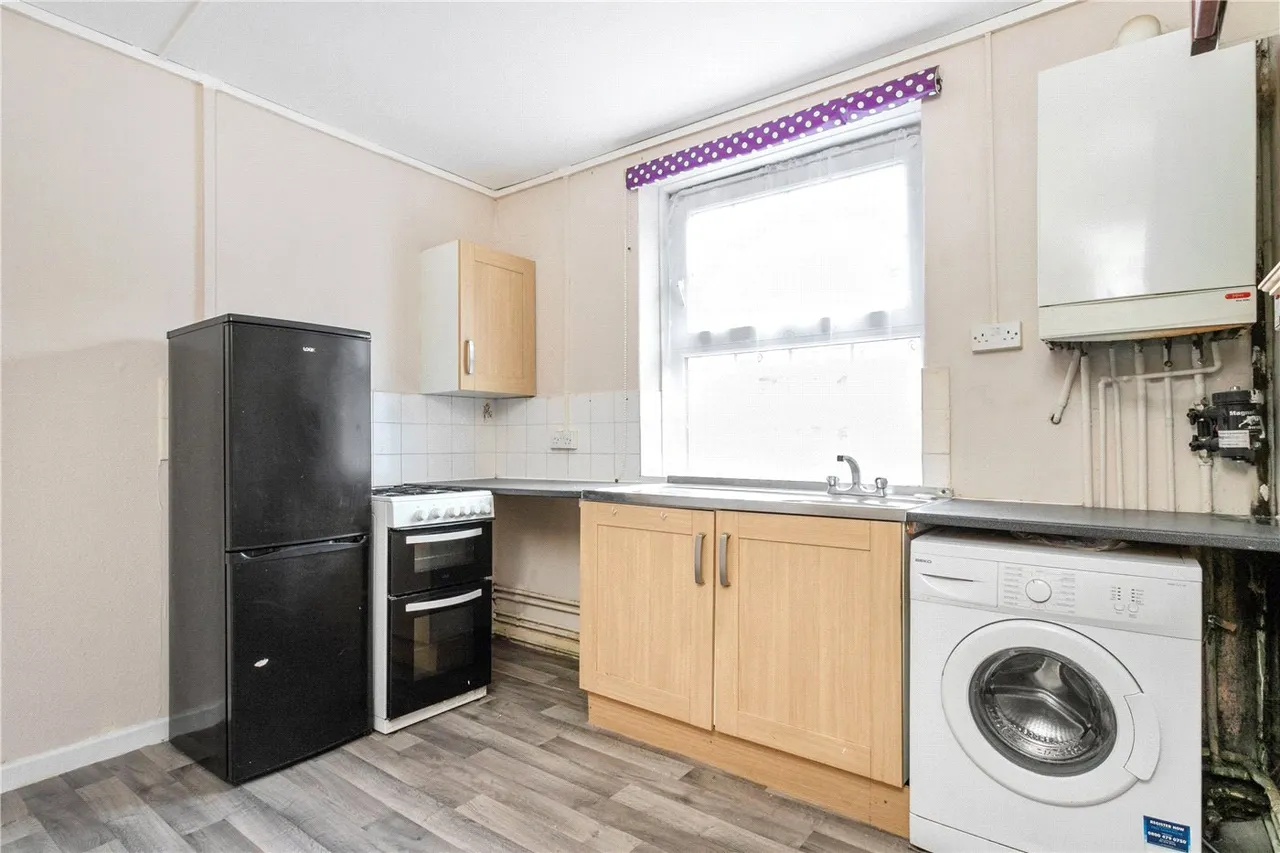 Lordship Road, London, N16, photo 5