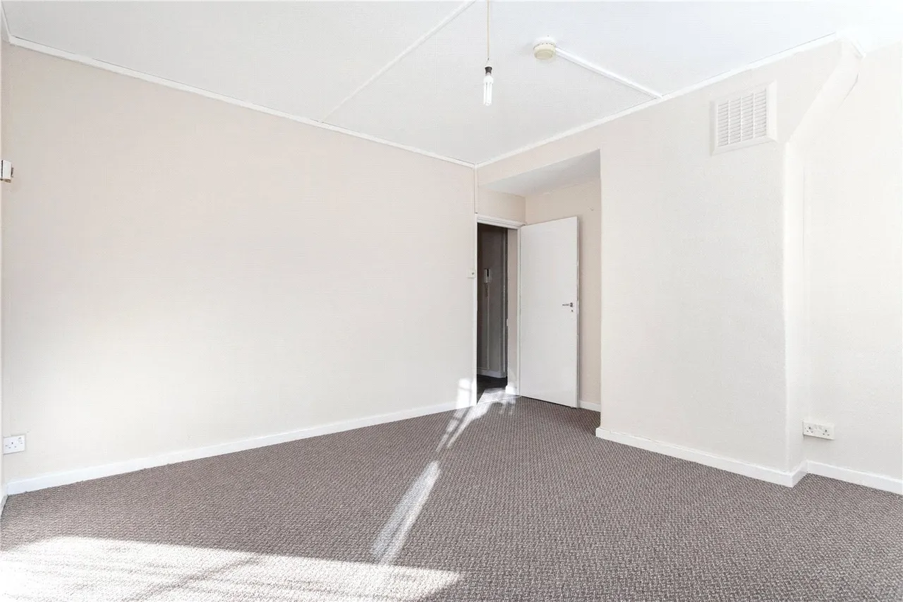 Lordship Road, London, N16, photo 9