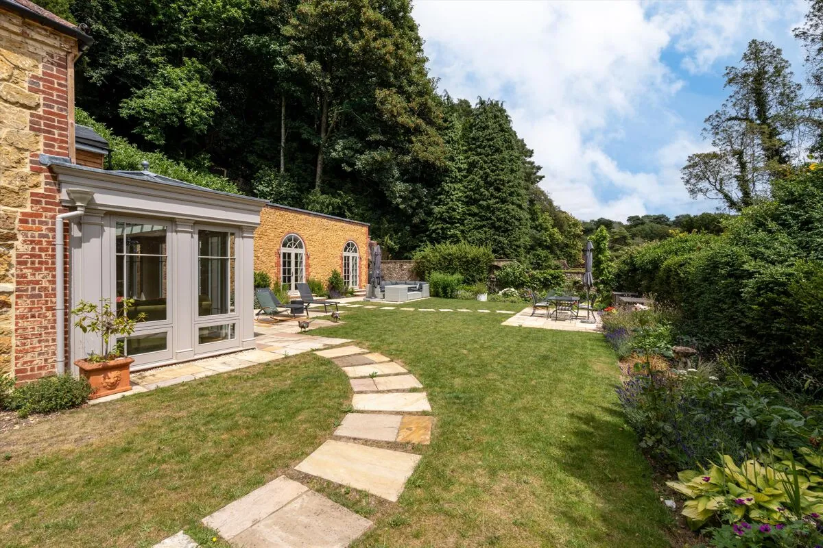 Campfield Place, Leith Hill, RH5, photo 28