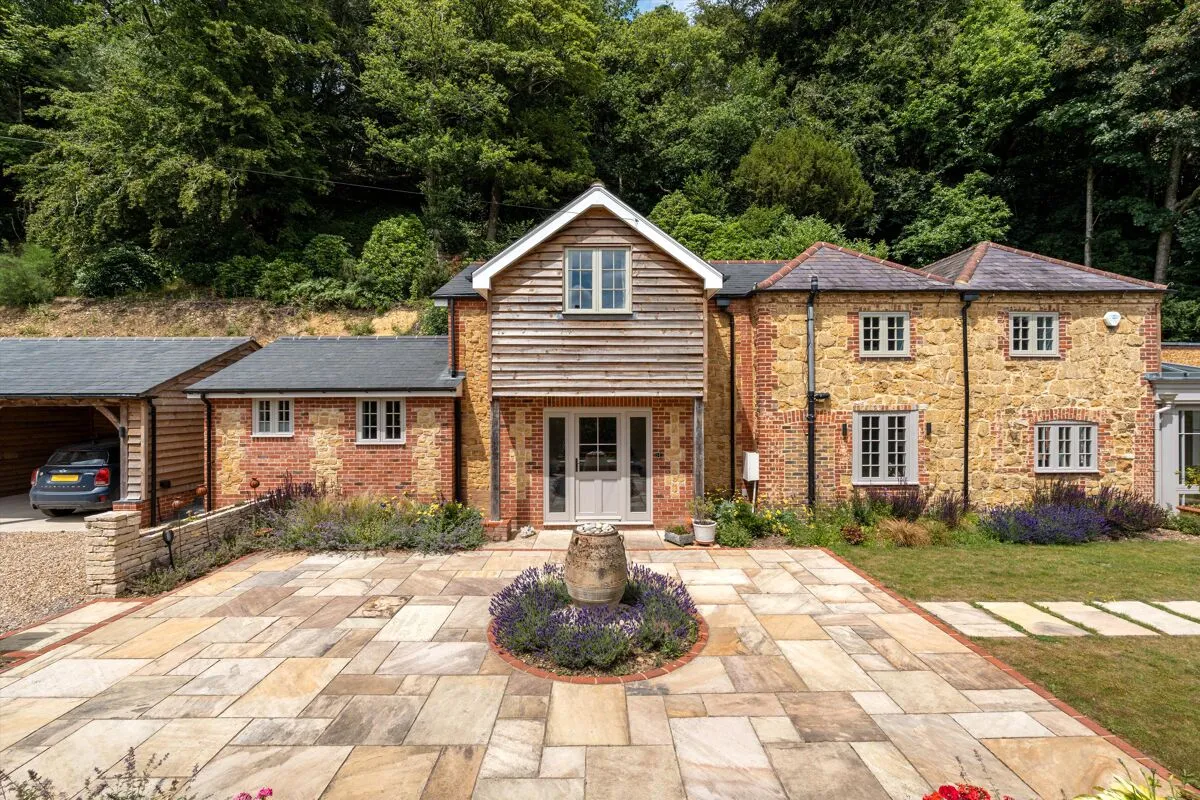 Campfield Place, Leith Hill, RH5, photo 10