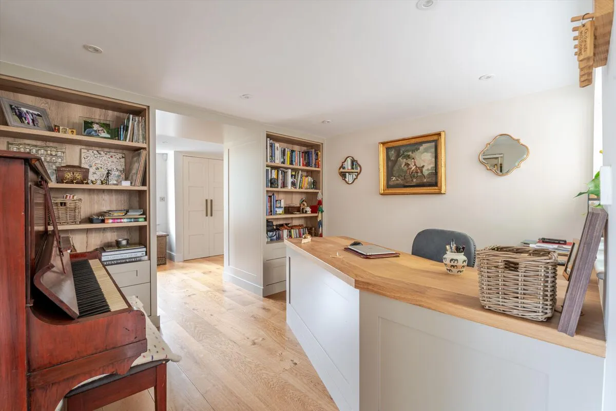 Campfield Place, Leith Hill, RH5, photo 18
