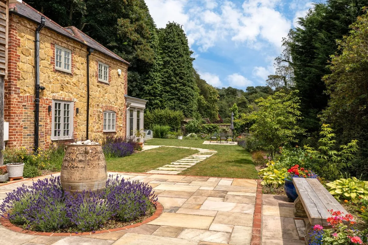 4 bed house for sale, Campfield Place, Leith Hill, RH5
