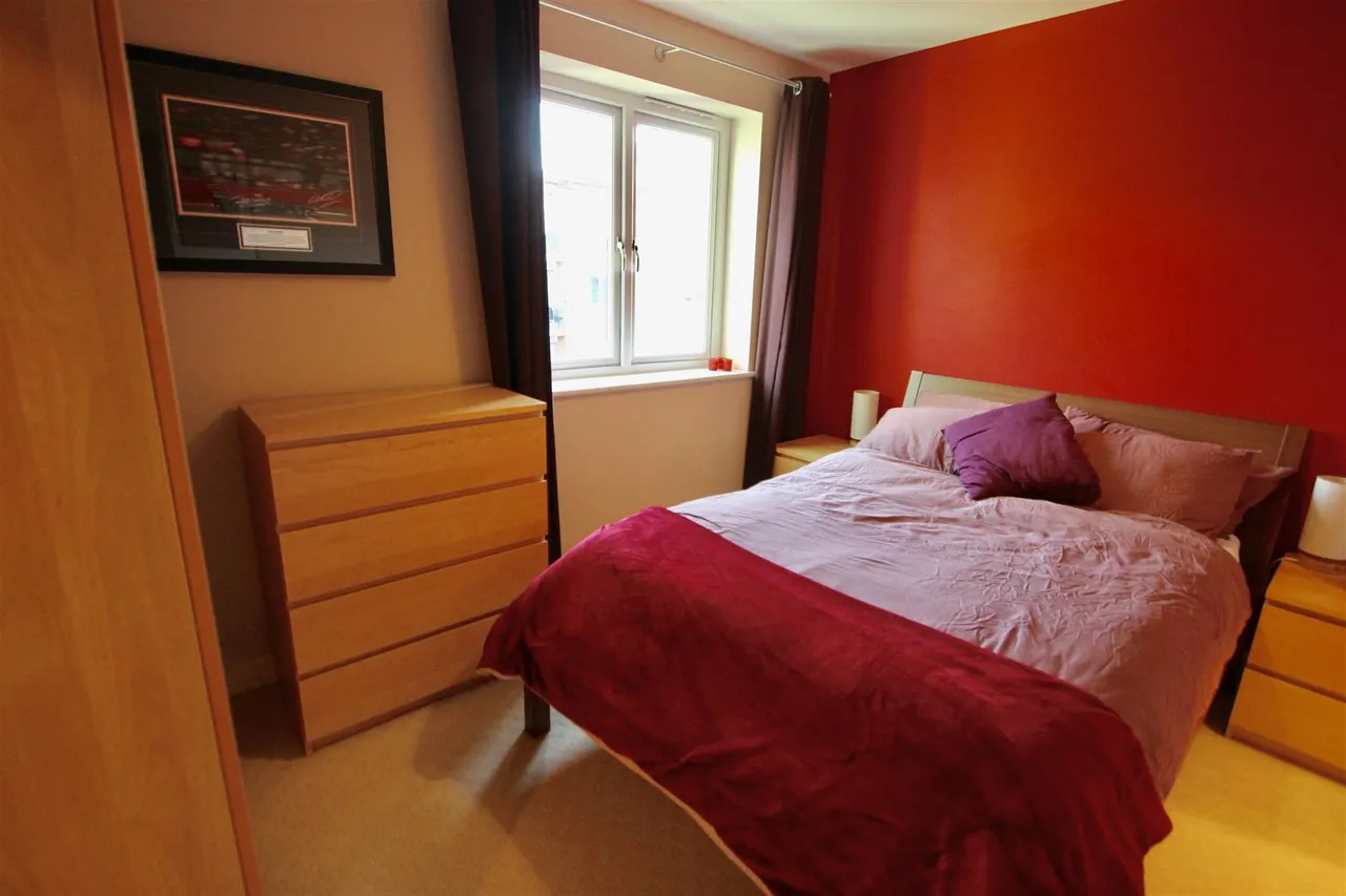 Worsdell Drive, Gateshead, photo 12